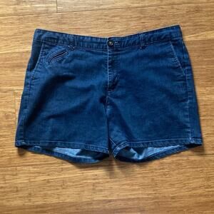 Dockers Denim Shorts, Size 14